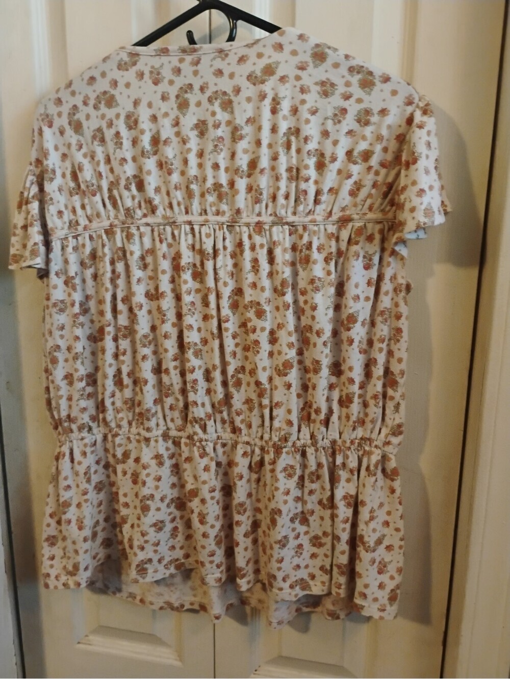 Lane Bryant Floral Print Peplum Blouse Size 14/16 - Picture 10 of 10